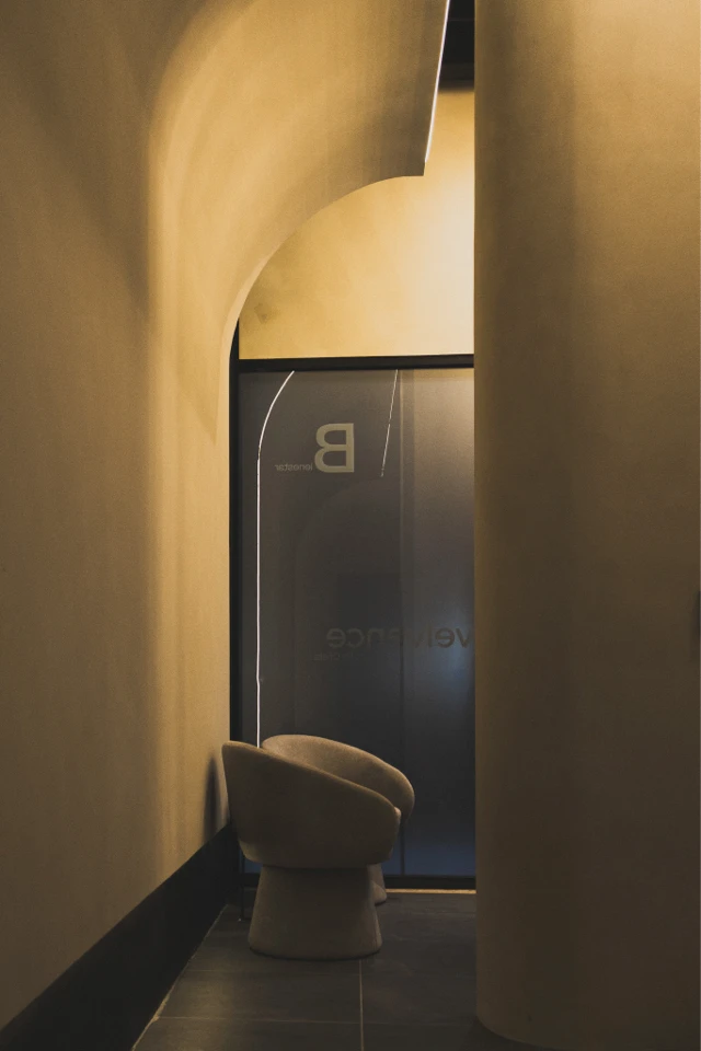 Sala de espera de la clínica de armonización Ofelia